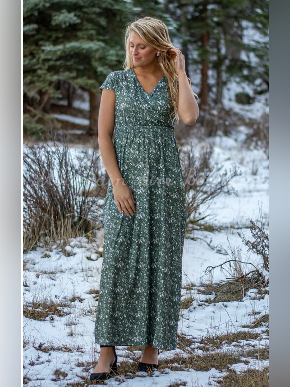 Nursing Friendly - The Echo - Green Winter Floral Empire-Waist Maxi Dress